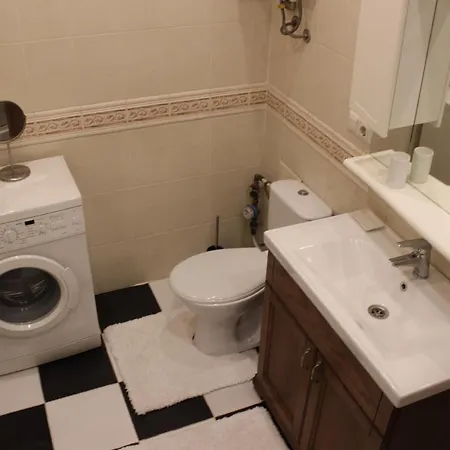 центр печерск метро зверинецкая, печерская Apartment *